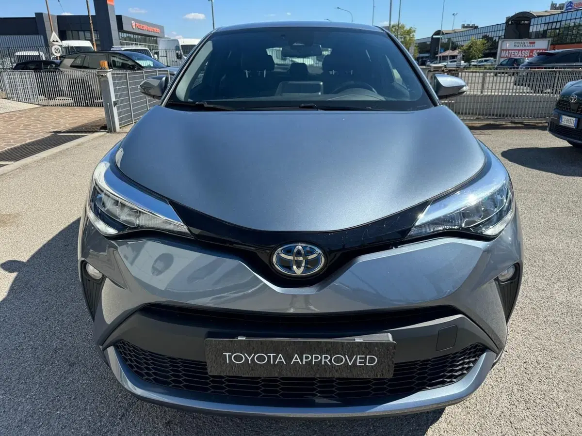 Toyota Toyota C-HR usata a Modena (3)