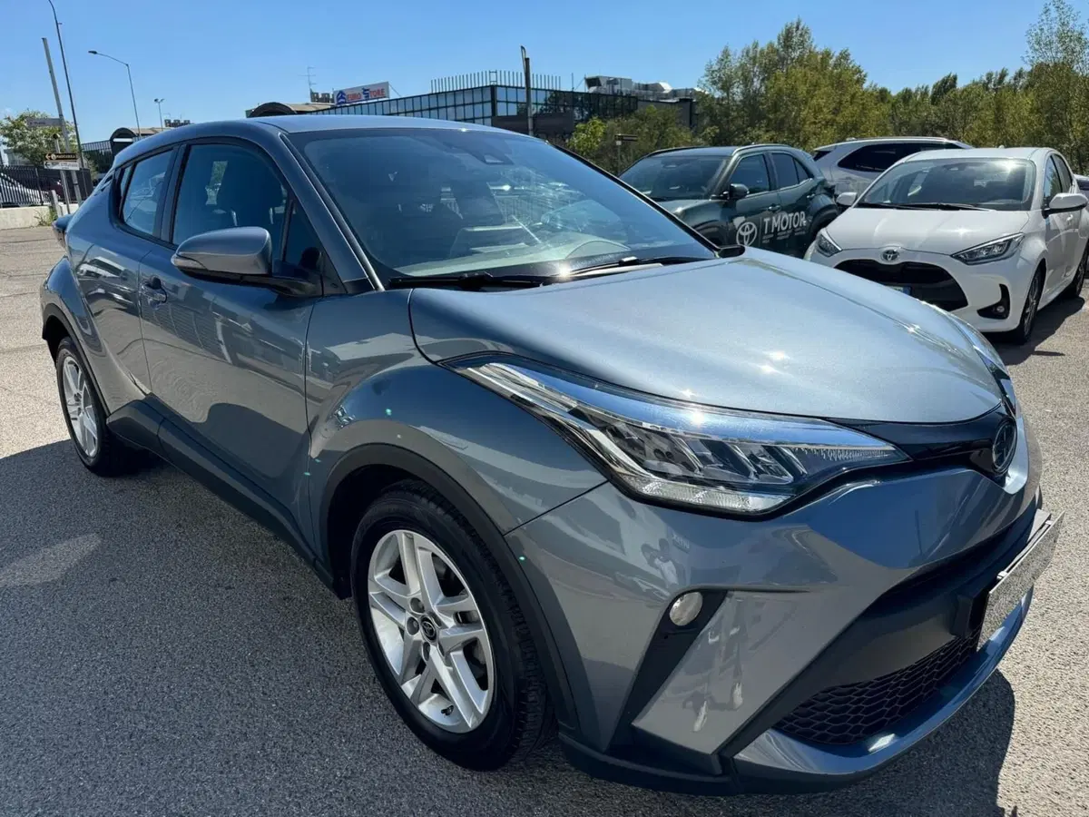 Toyota Toyota C-HR usata a Modena (4)
