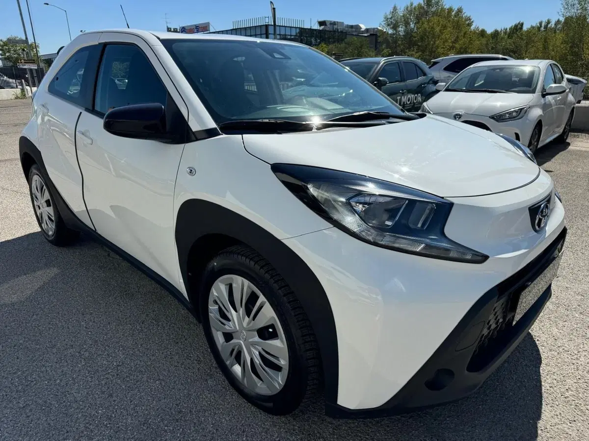 Toyota Aygo X usata a Modena (4)