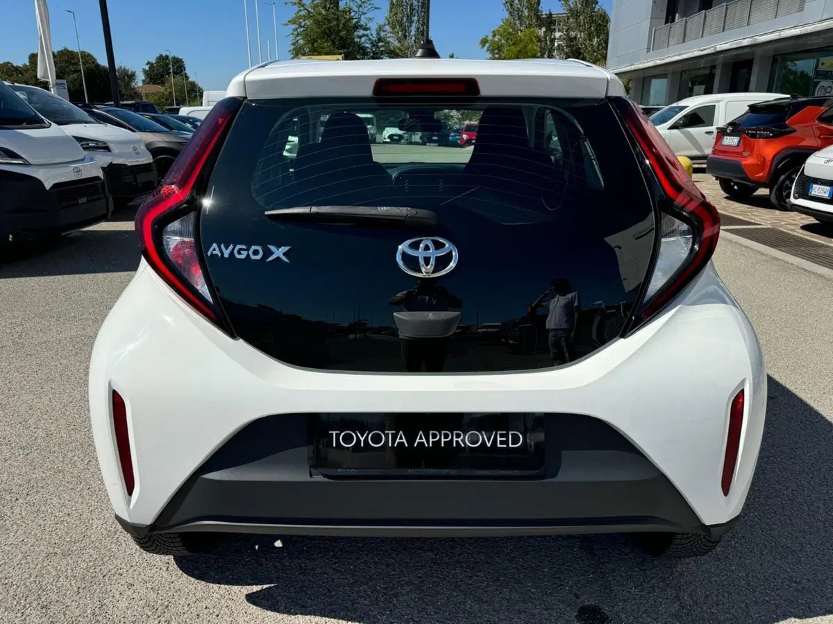 Toyota Aygo X usata a Modena (7)