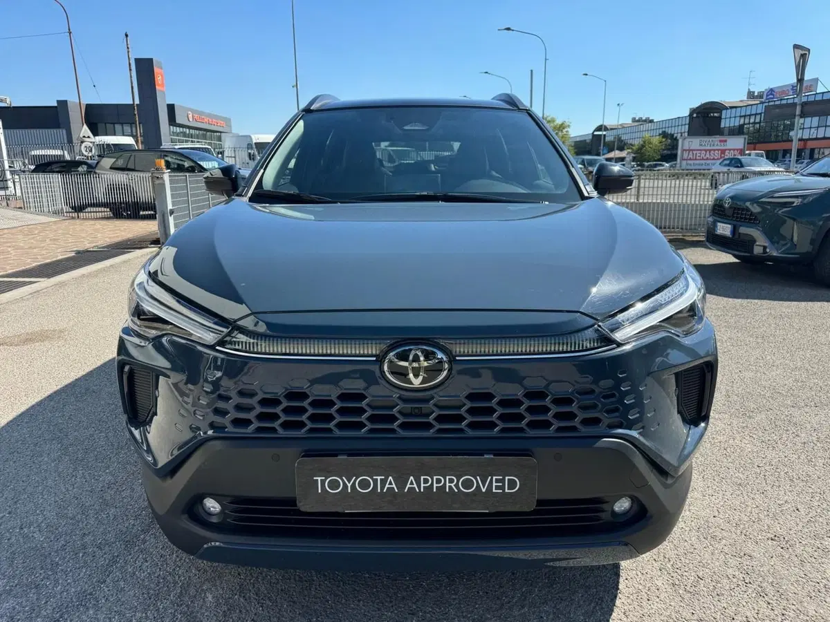 Toyota Corolla Cross usata a Modena (3)