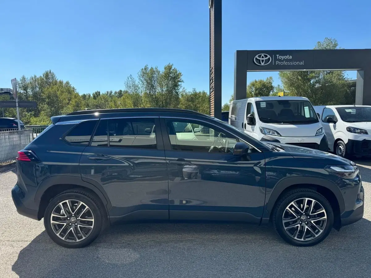 Toyota Corolla Cross usata a Modena (5)