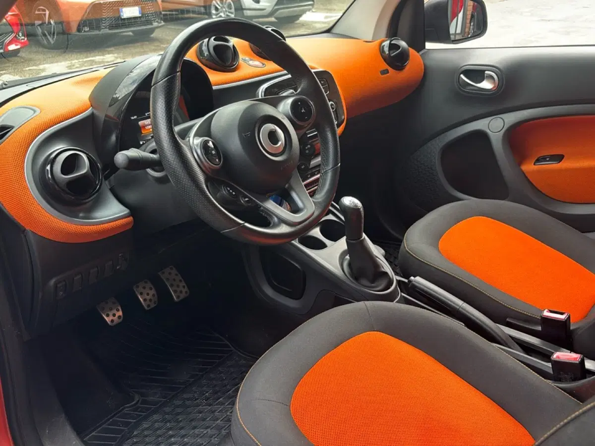 smart Fortwo usata a Bologna (8)