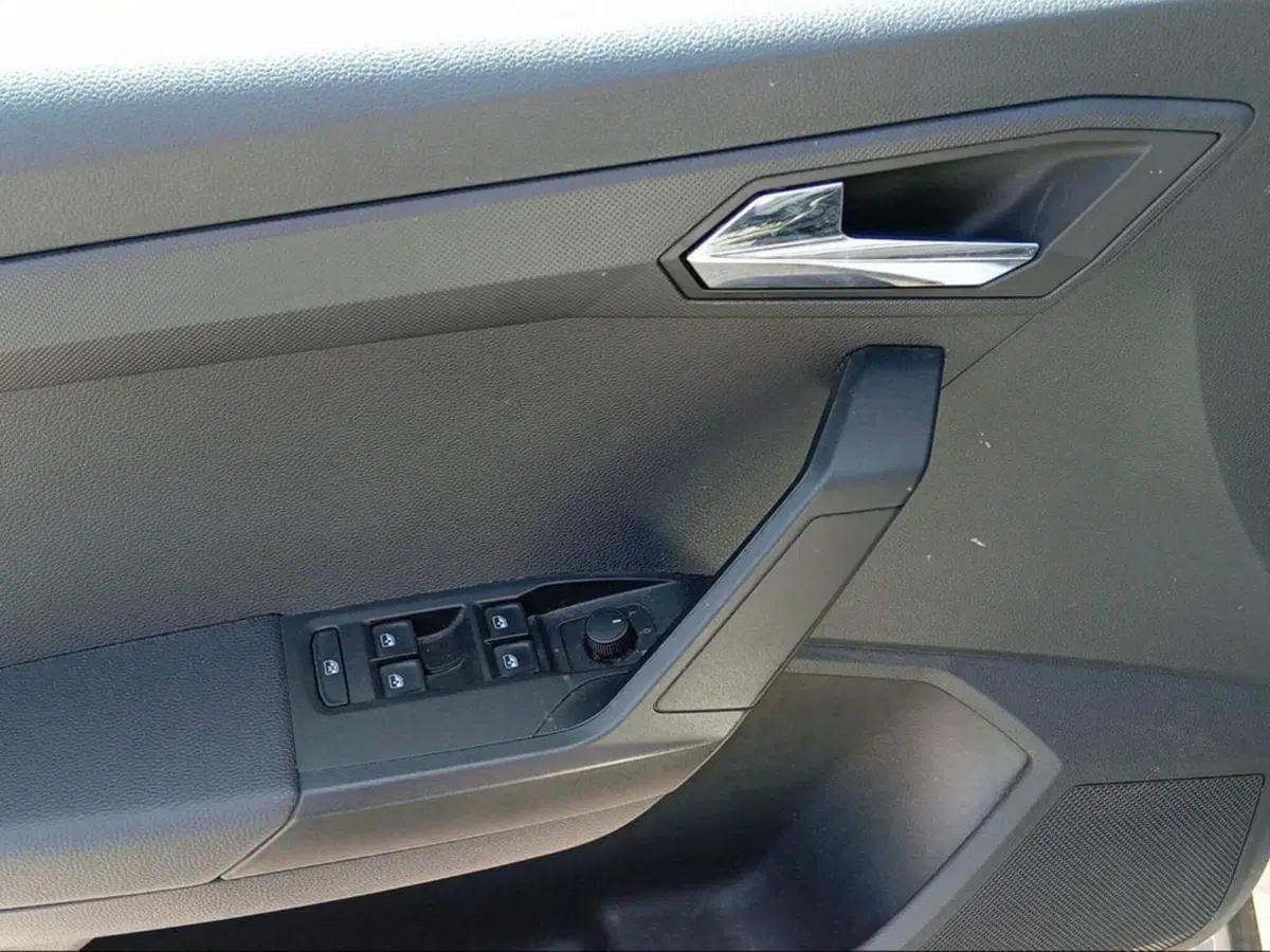 SEAT Arona usata a Firenze (17)