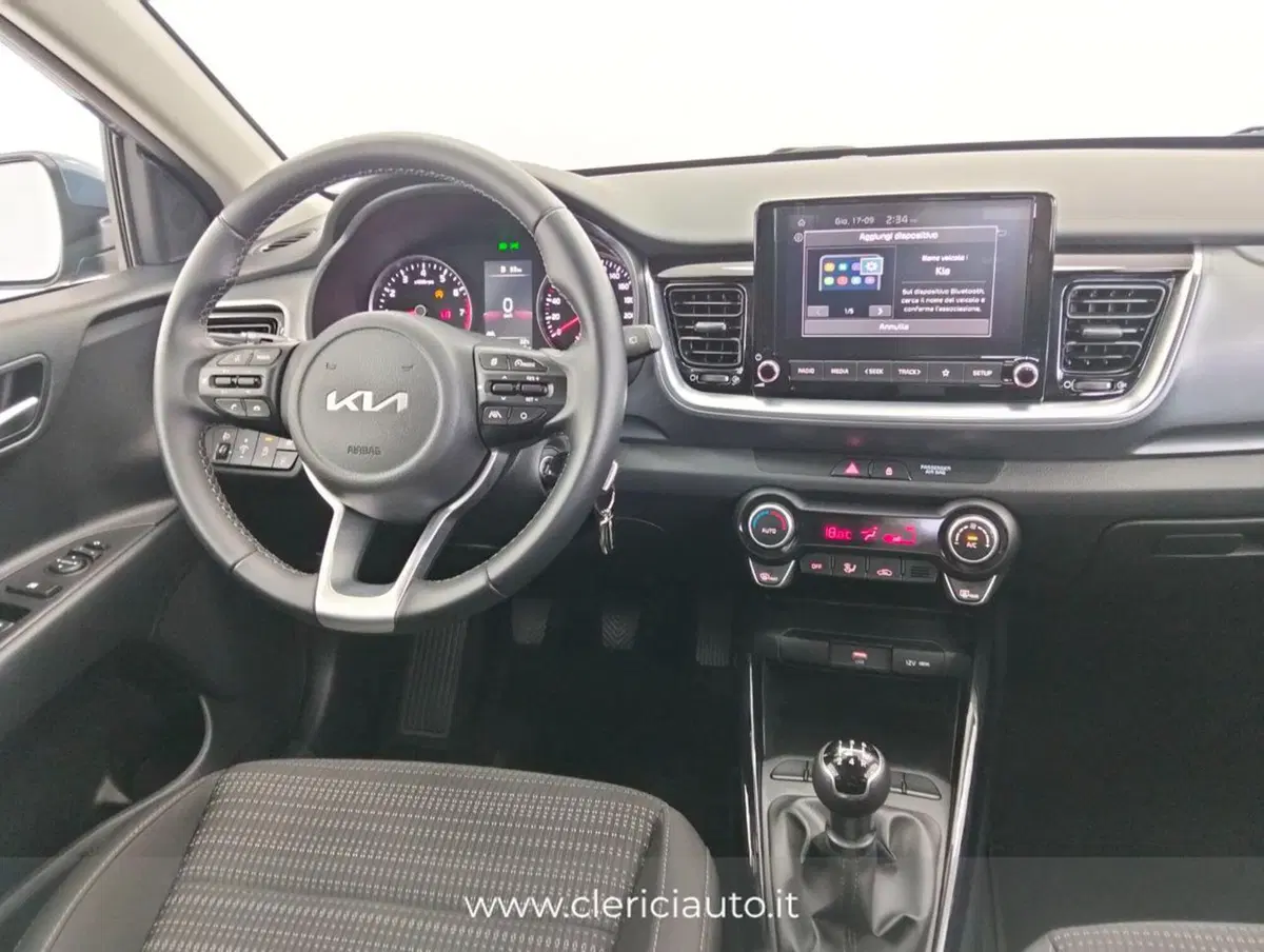 Kia Stonic usata a Como (10)