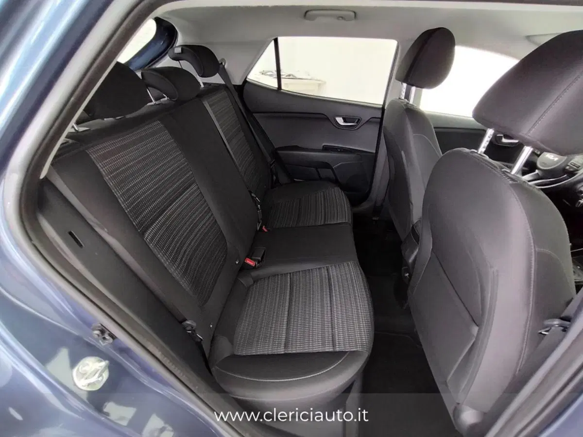 Kia Stonic usata a Como (5)