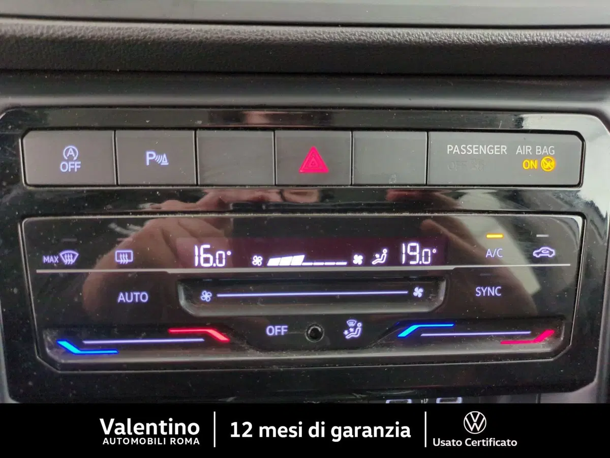 Volkswagen T-Cross usata a Roma (17)