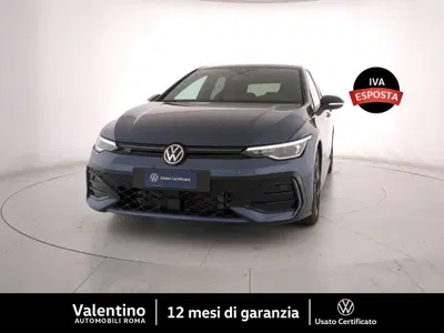Volkswagen Golf 2.0 TDI 150 CV DSG SCR R-Line del 2025 usata a Roma