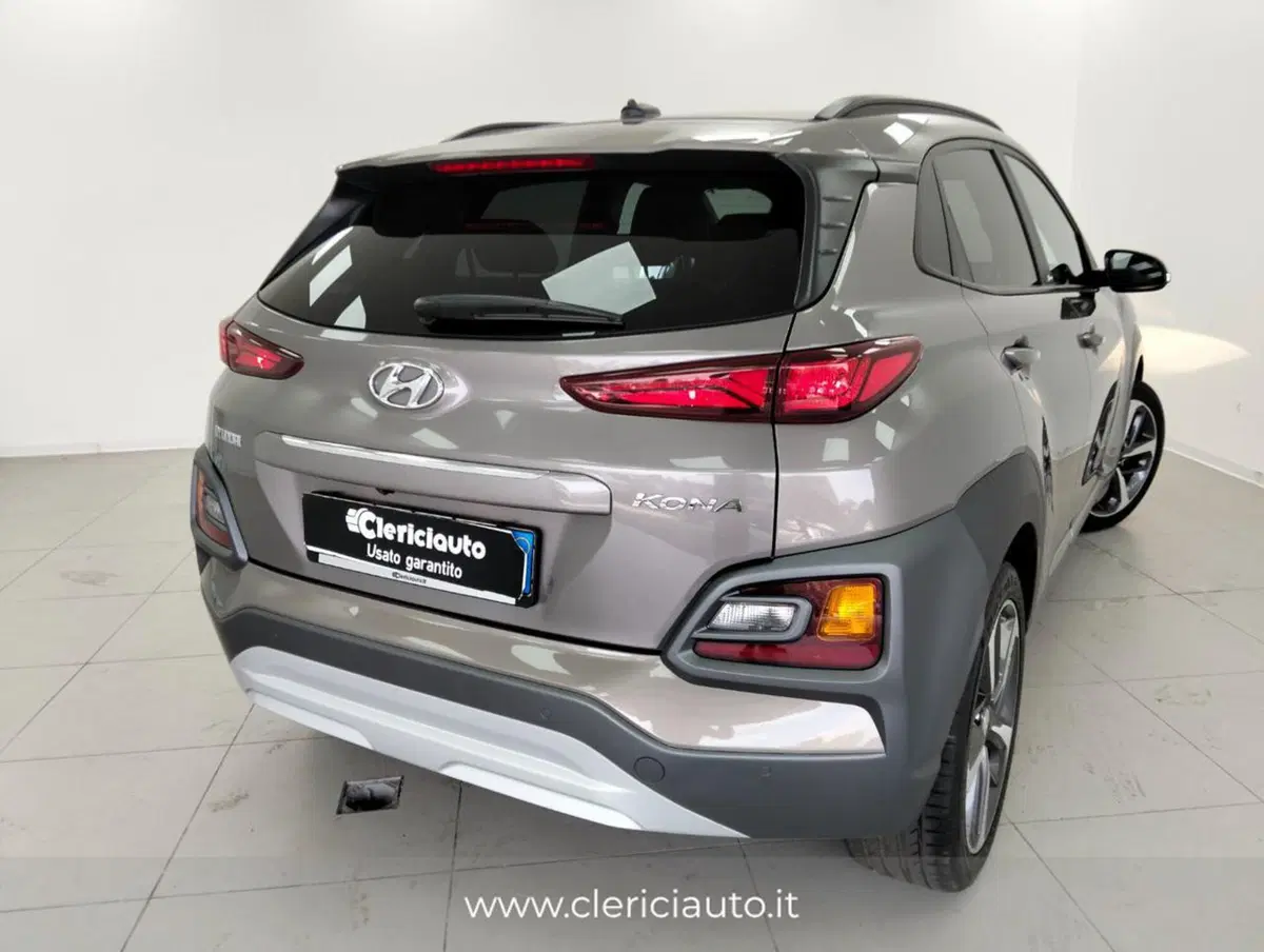 Hyundai Kona usata a Como (2)