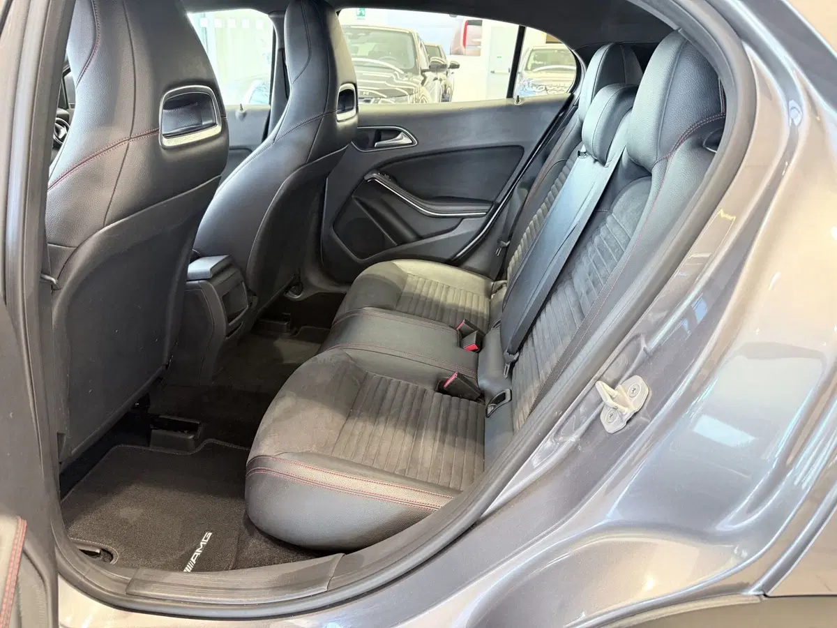 Mercedes-Benz GLA SUV usata a Latina (10)
