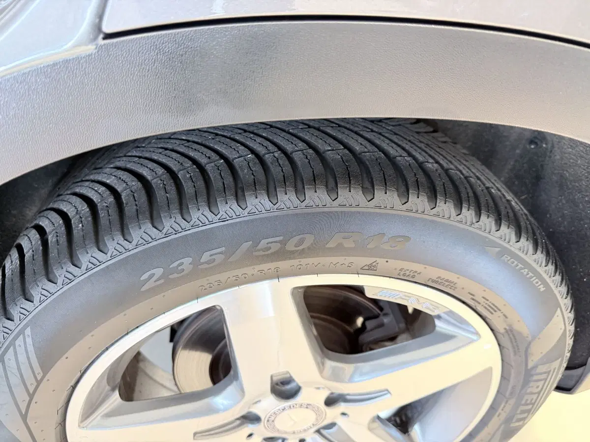 Mercedes-Benz GLA SUV usata a Latina (14)