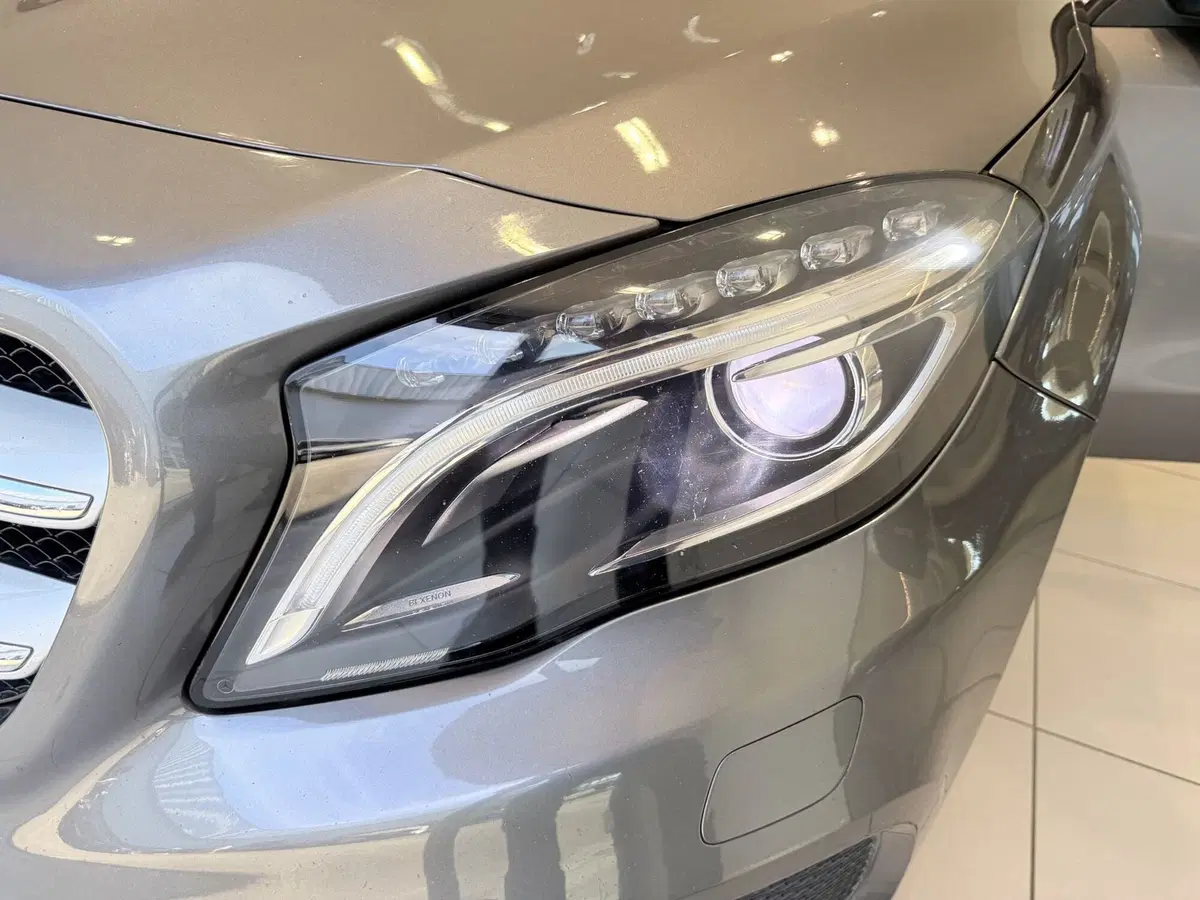Mercedes-Benz GLA SUV usata a Latina (18)