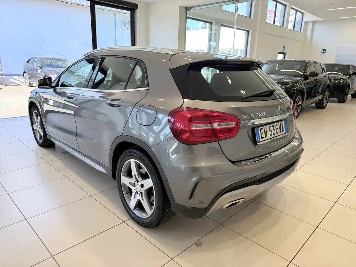 Mercedes-Benz GLA SUV usata a Latina (4)