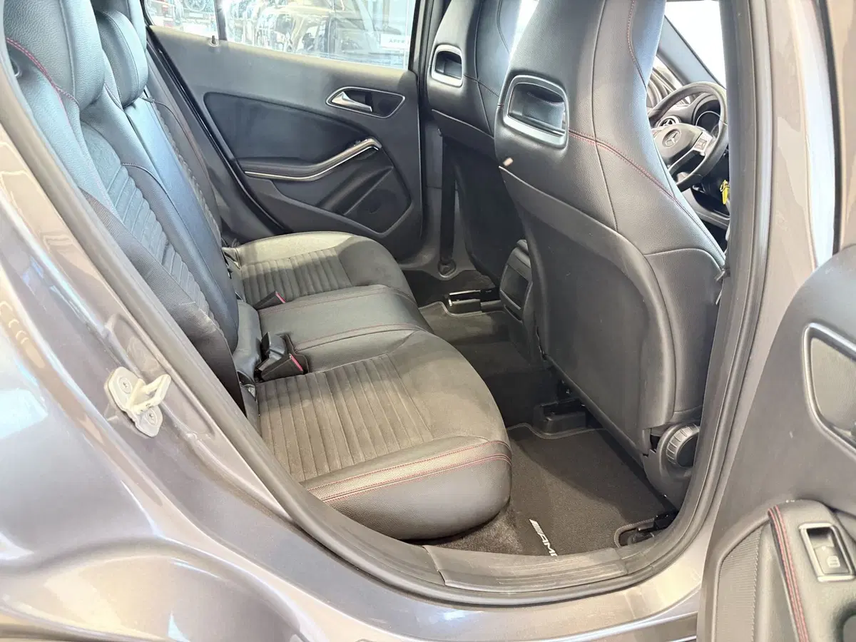 Mercedes-Benz GLA SUV usata a Latina (9)