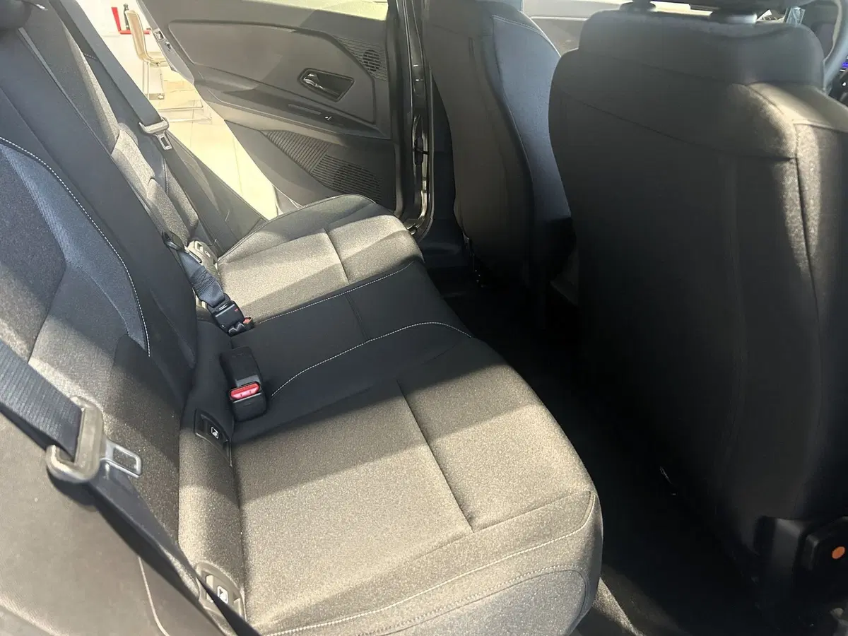 Nissan Micra nuova a Ferrara (14)