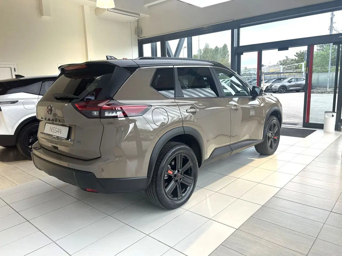 Nissan X-Trail nuova a Ferrara (4)