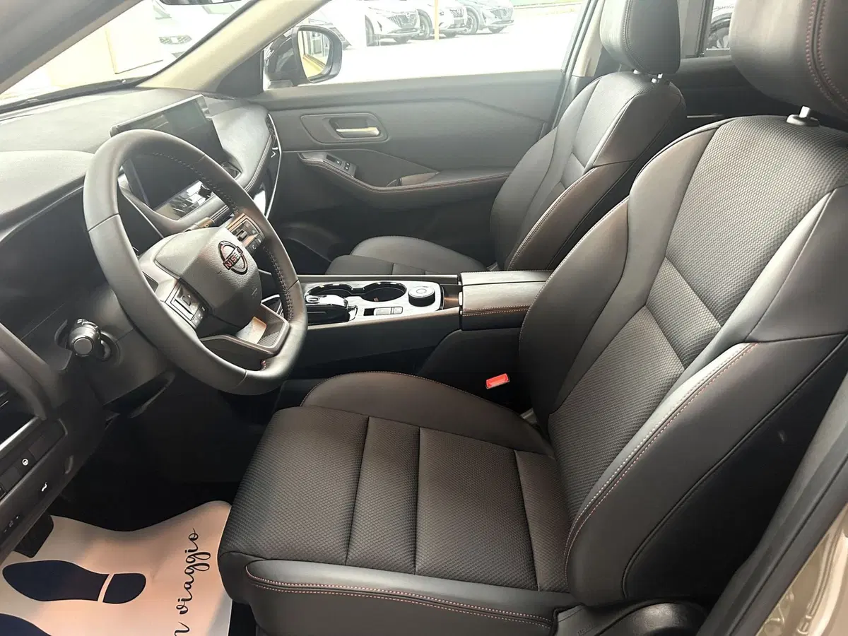 Nissan X-Trail nuova a Ferrara (8)