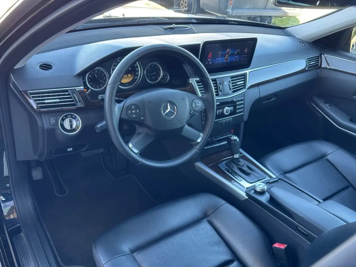 Mercedes-Benz Classe E usata a Ferrara (12)