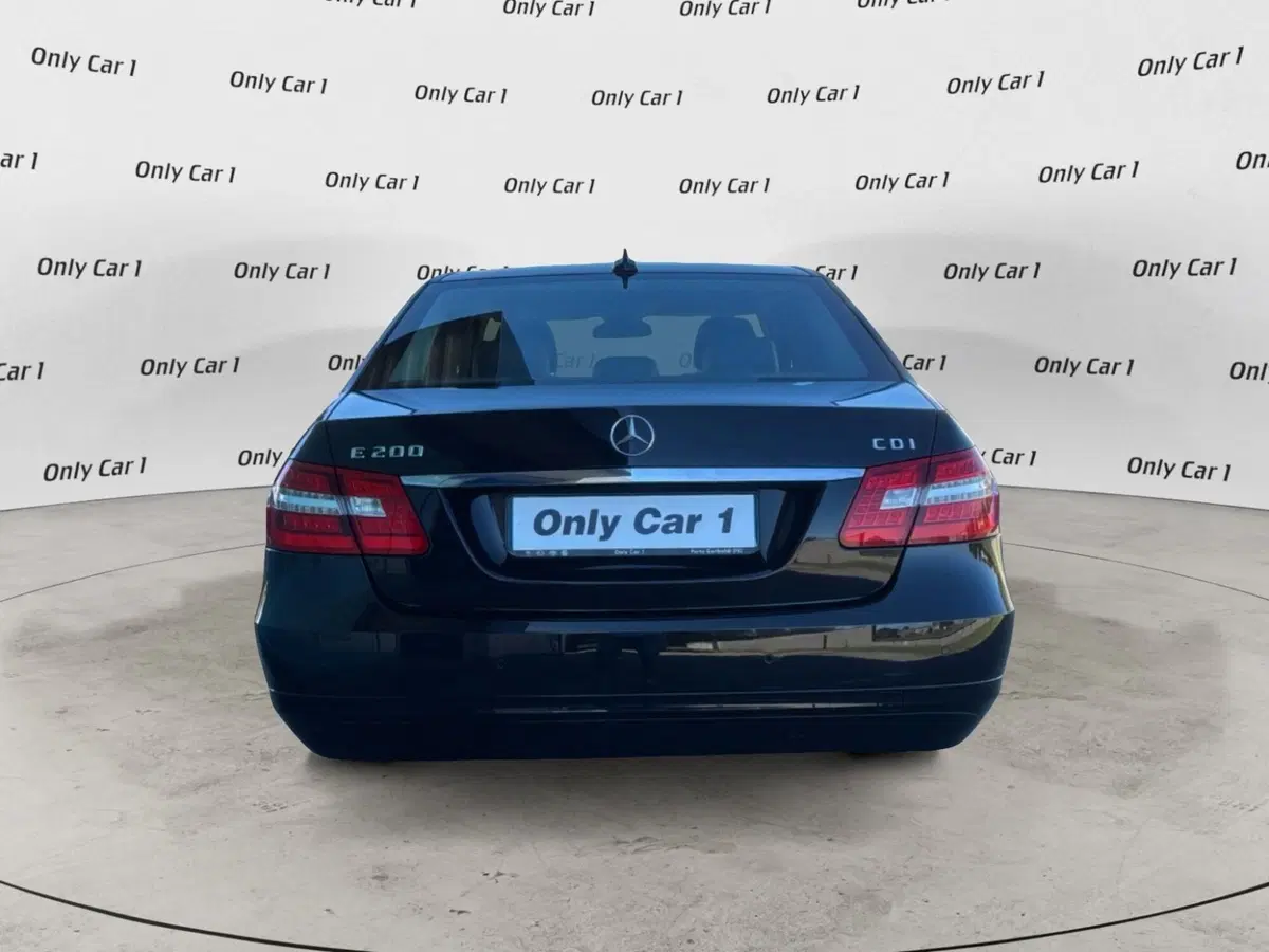 Mercedes-Benz Classe E usata a Ferrara (4)