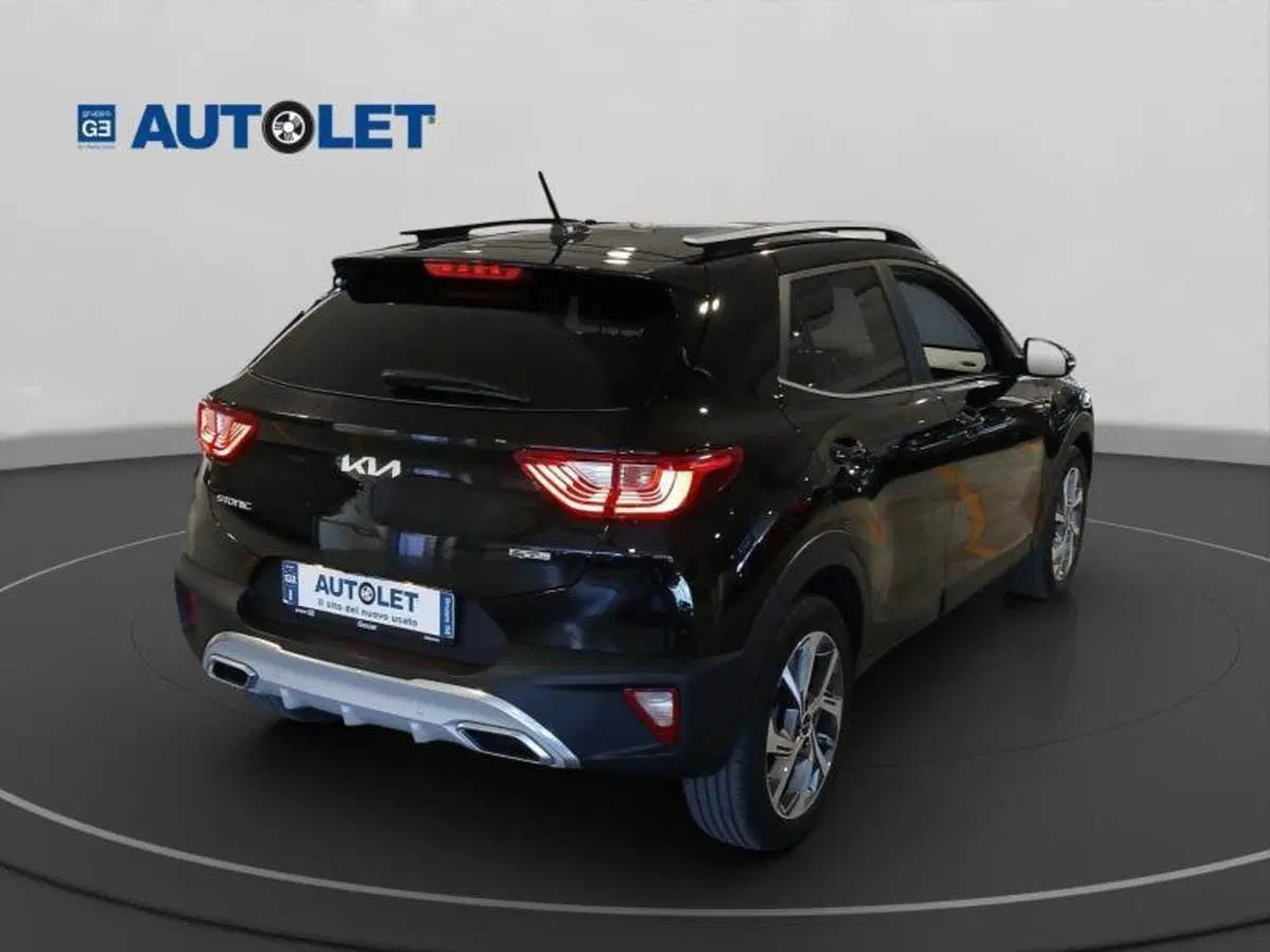 Kia Stonic usata a Genova (7)