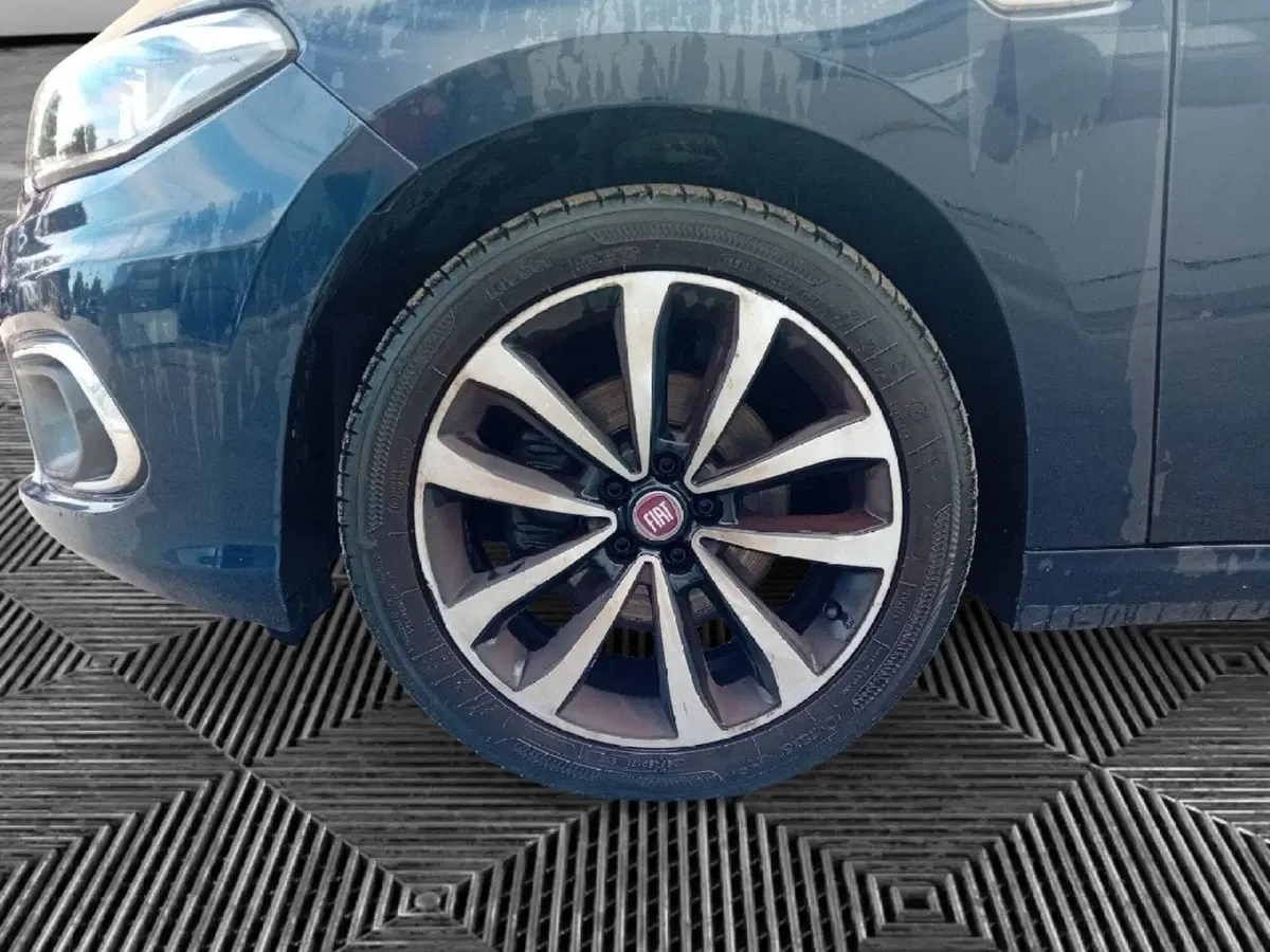 Fiat Tipo usata a Pordenone (9)