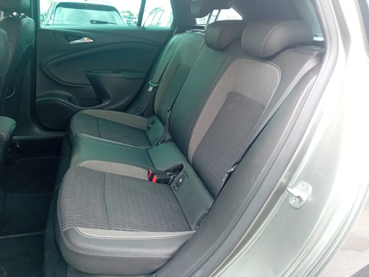 Opel Astra Station Wagon usata a Pordenone (12)