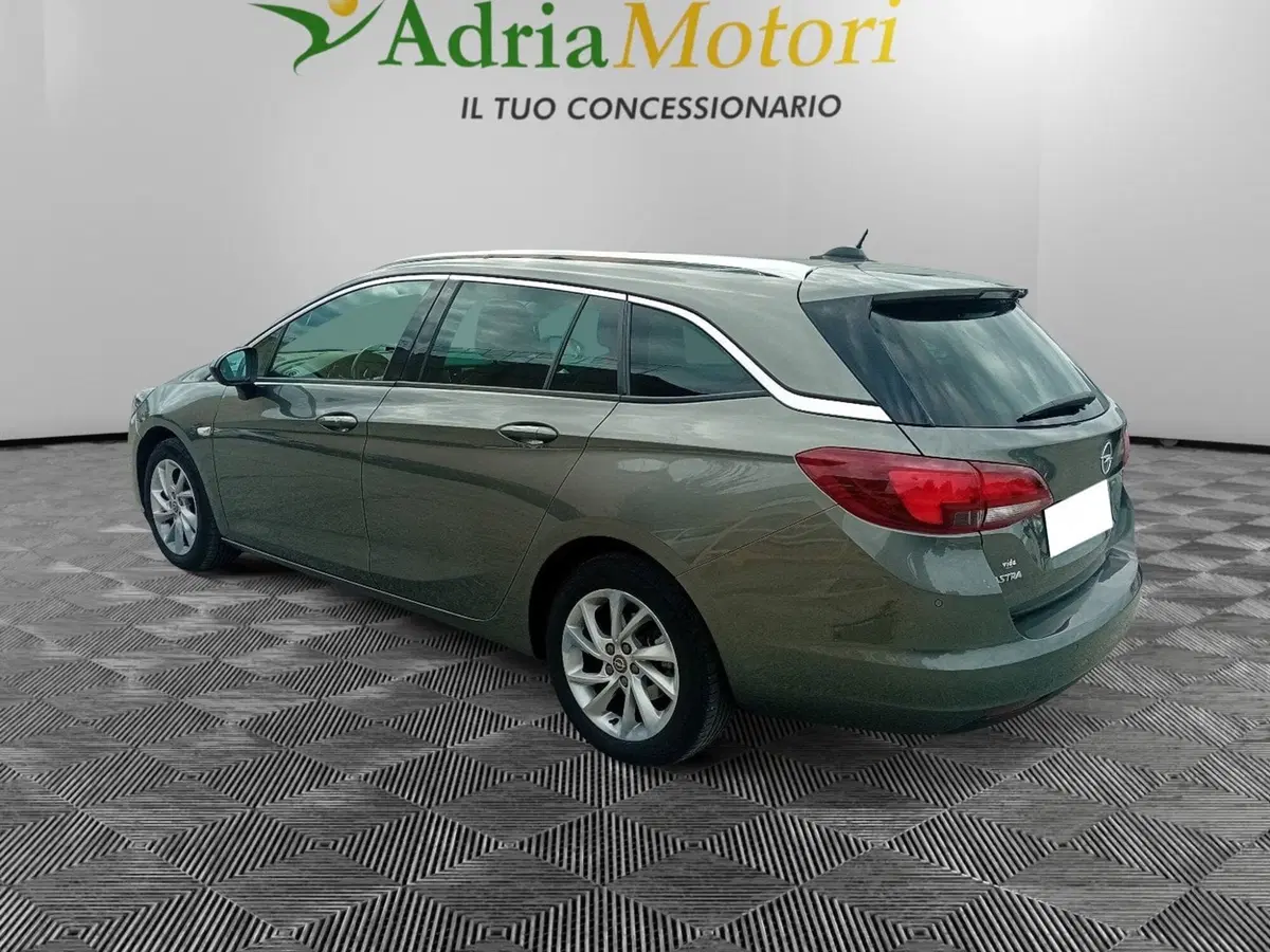Opel Astra Station Wagon usata a Pordenone (3)