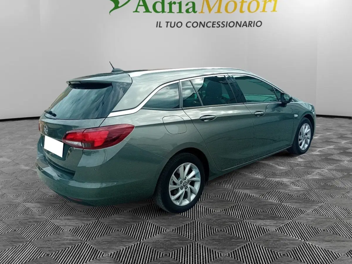 Opel Astra Station Wagon usata a Pordenone (5)