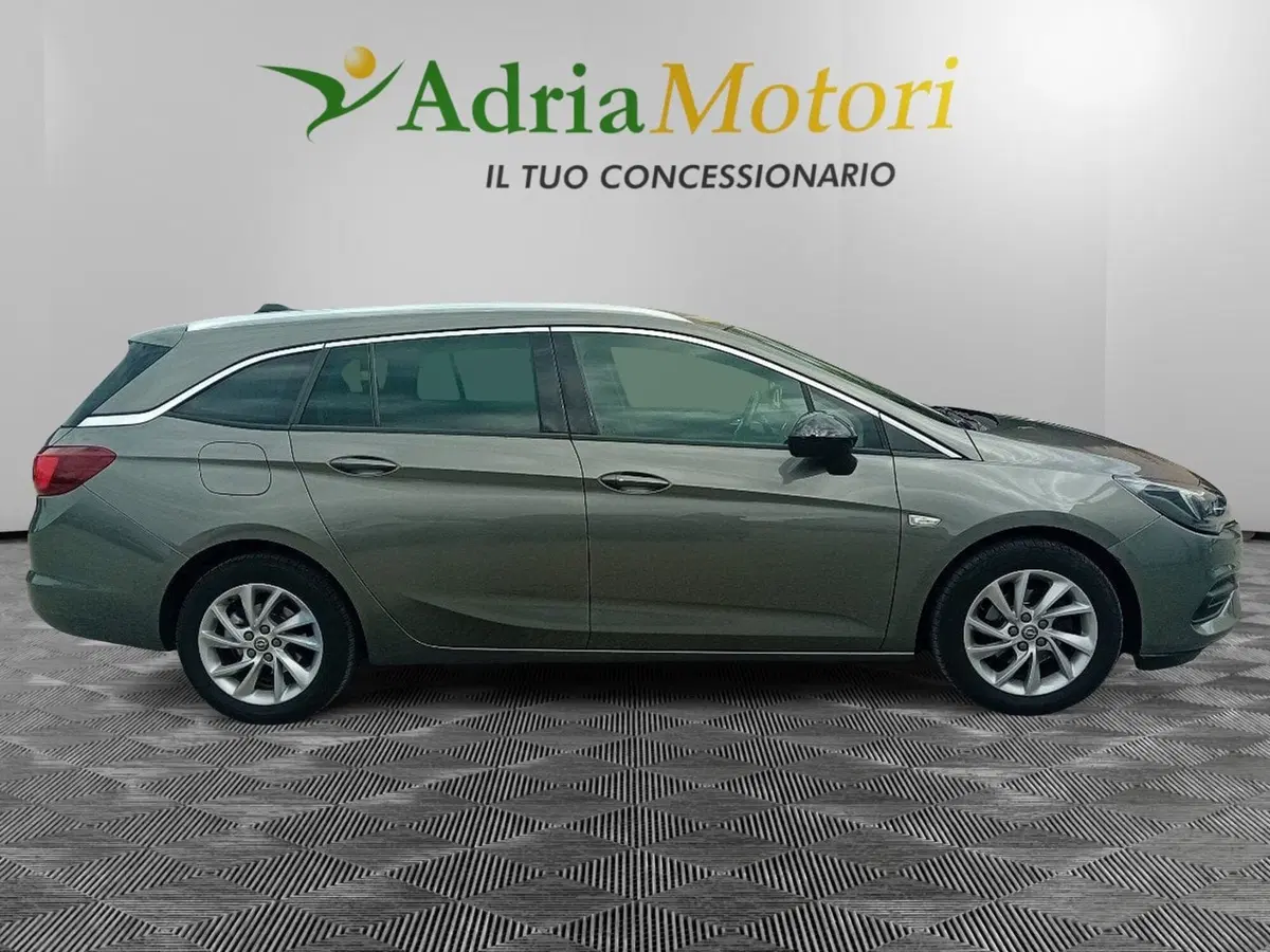 Opel Astra Station Wagon usata a Pordenone (6)