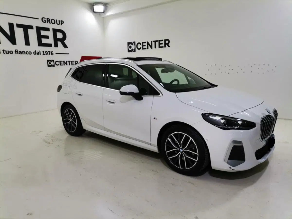 BMW Serie 2 Active Tourer usata a Salerno (3)