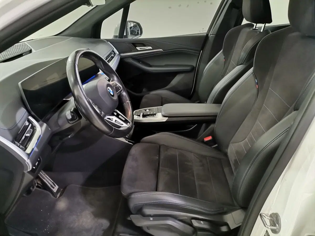 BMW Serie 2 Active Tourer usata a Salerno (9)