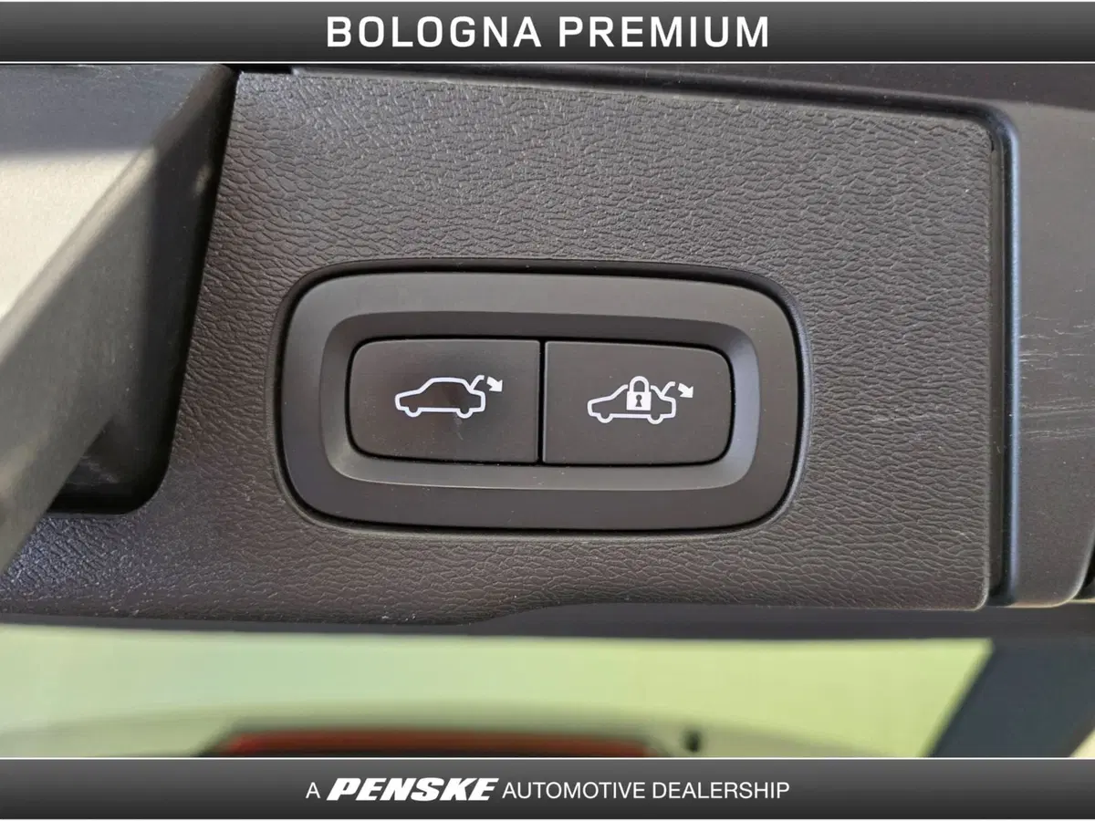 Volvo XC60 usata a Bologna (12)