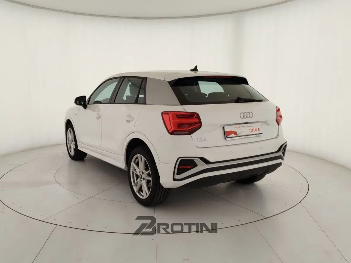 Audi Q2 usata a Massa-Carrara (2)