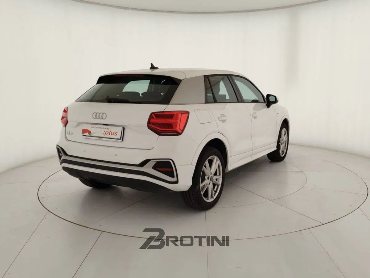 Audi Q2 usata a Massa-Carrara (3)