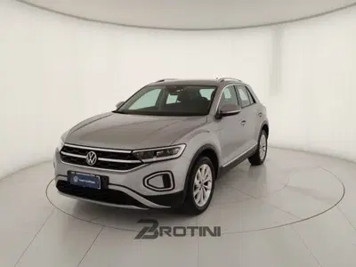 Volkswagen T-Roc 1.0 TSI Style del 2023 usata a Massa