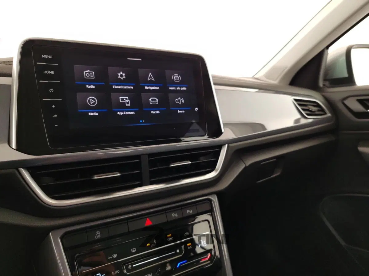 Volkswagen T-Roc usata a Massa-Carrara (13)