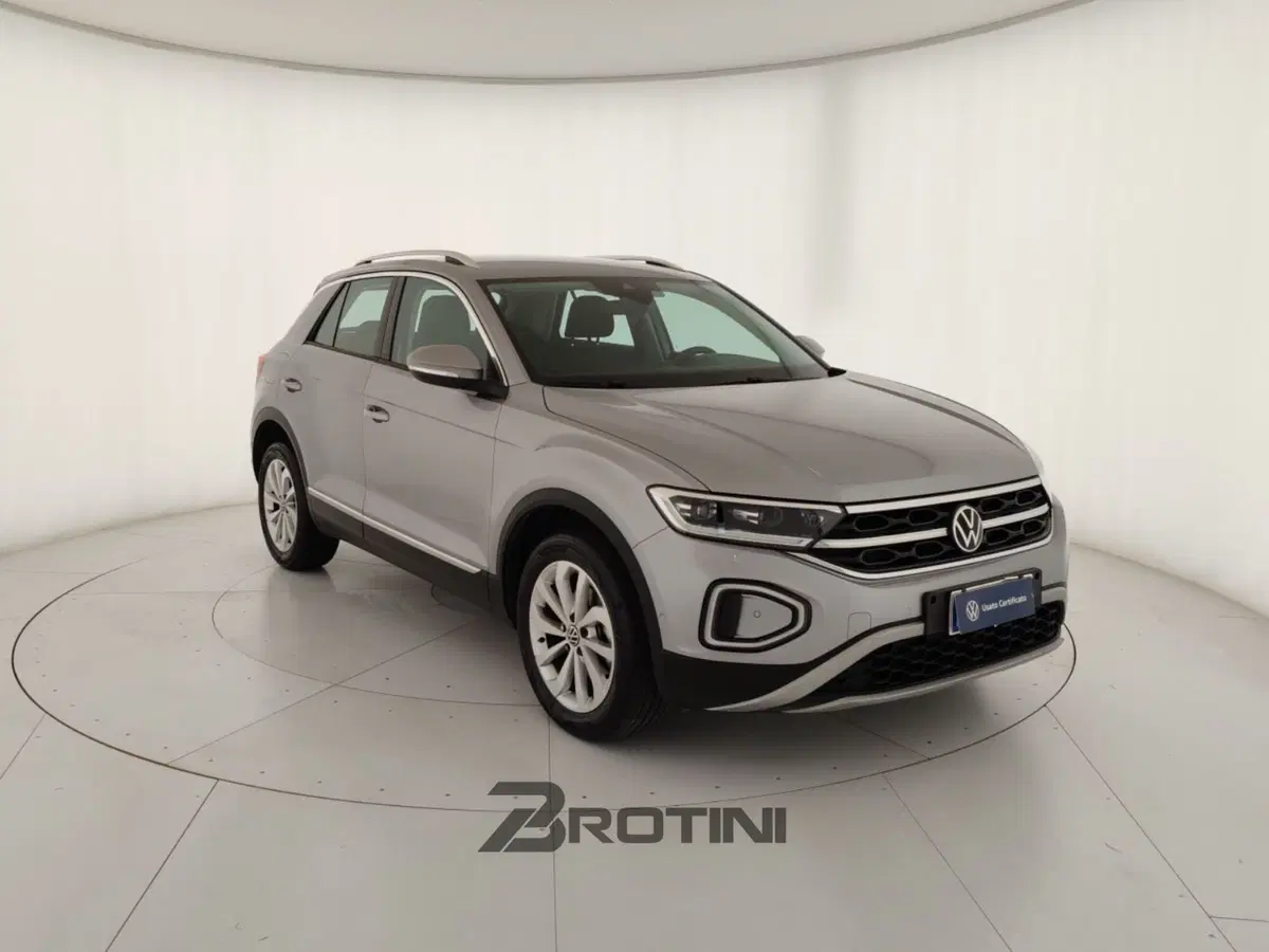 Volkswagen T-Roc usata a Massa-Carrara (4)