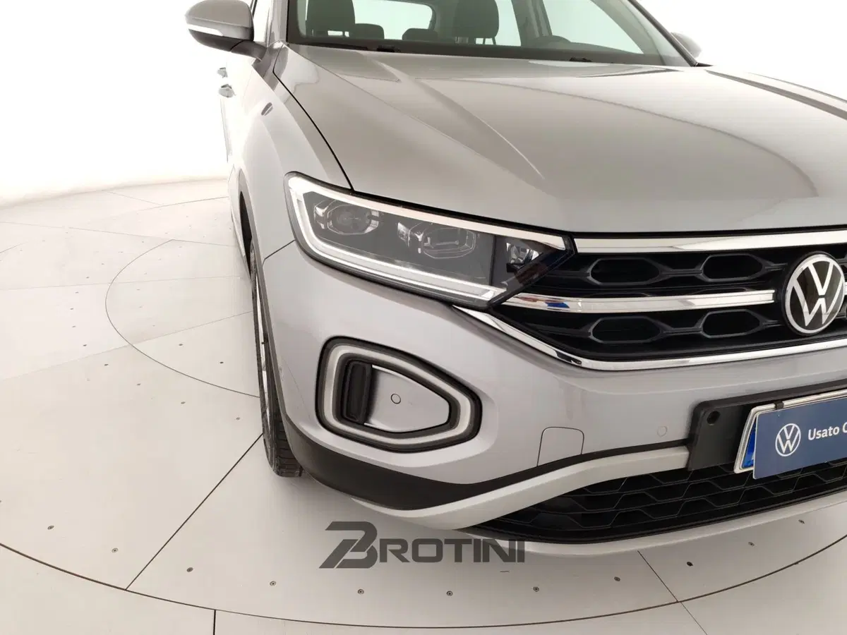 Volkswagen T-Roc usata a Massa-Carrara (5)