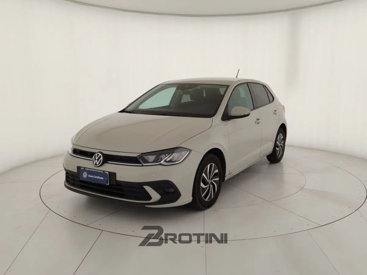 Volkswagen Polo usata a Massa-Carrara