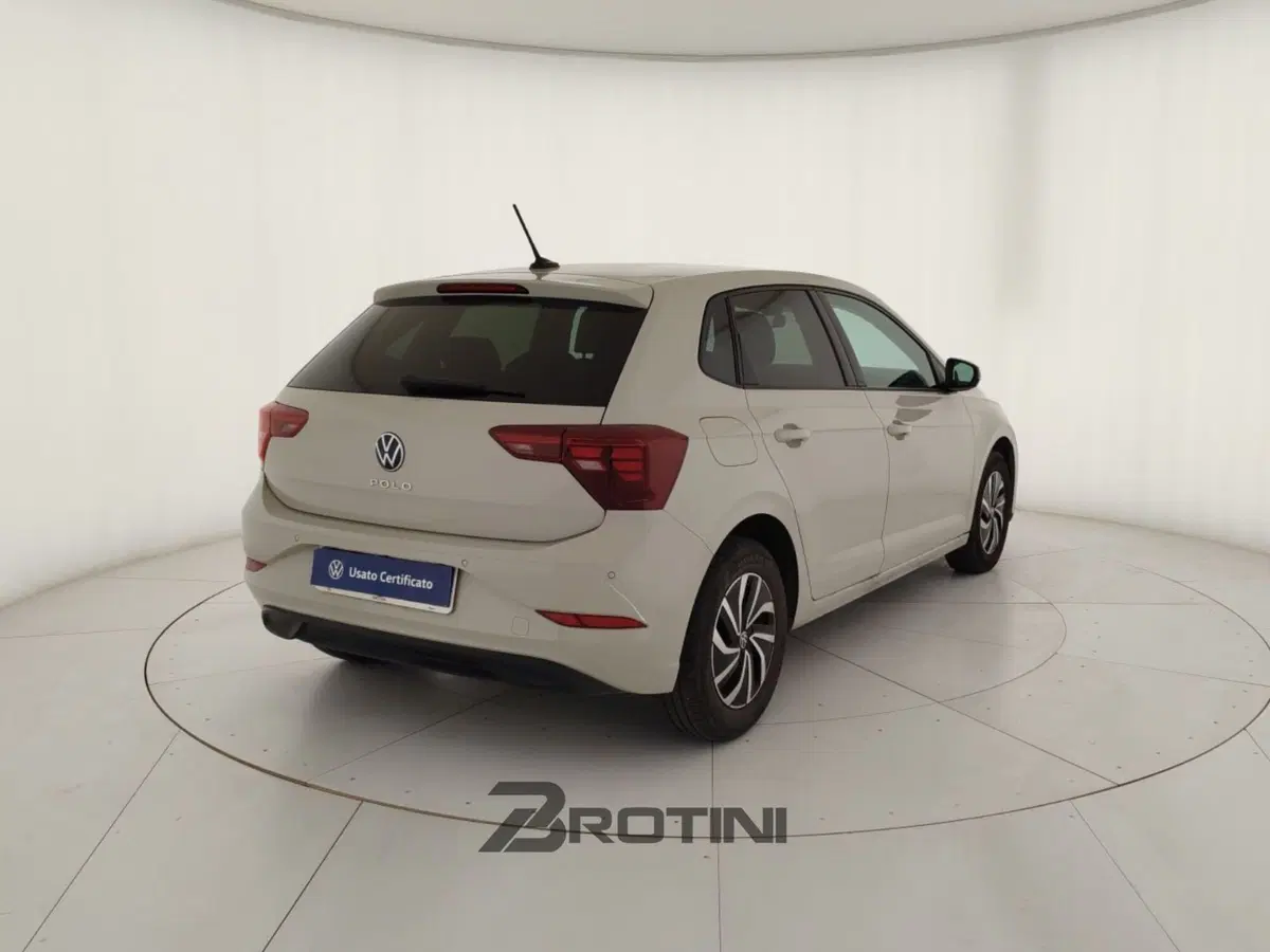 Volkswagen Polo usata a Massa-Carrara (3)