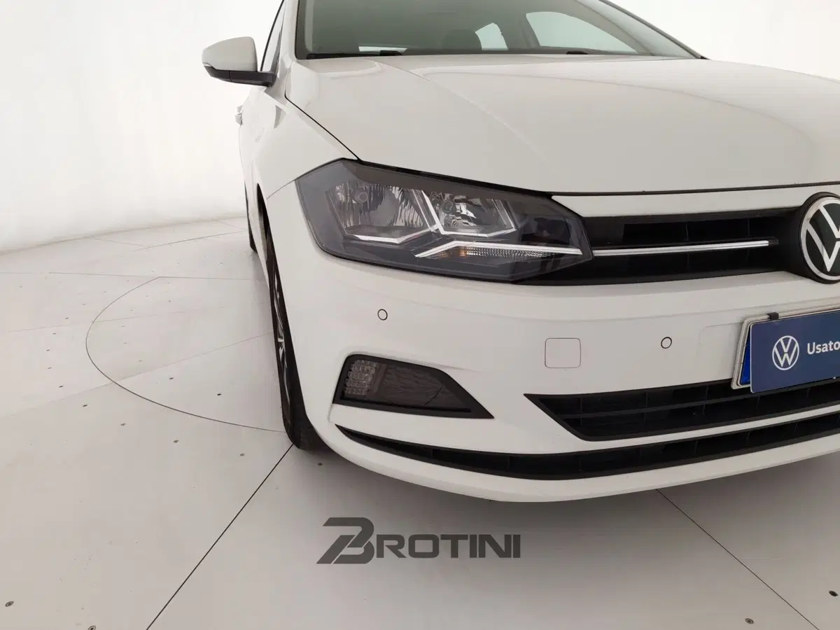 Volkswagen Polo usata a Massa-Carrara (5)