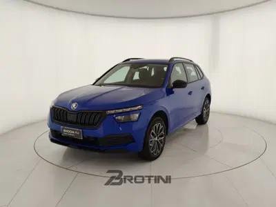 Skoda Kamiq 1.0 tsi Black Dots 95cv del 2023 usata a Massa