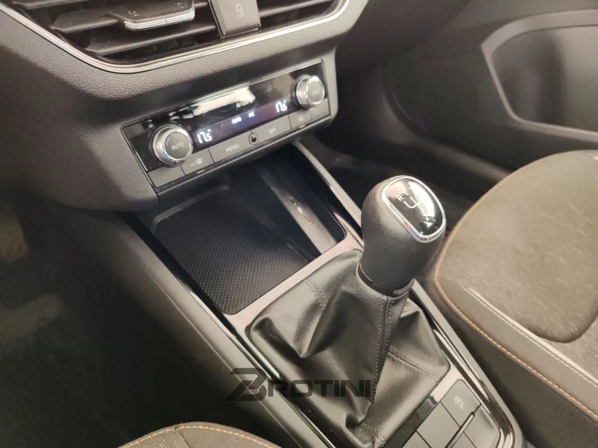 Skoda Kamiq usata a Massa-Carrara (11)