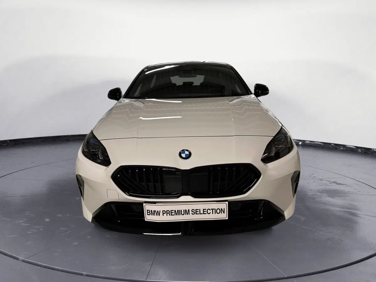 BMW Serie 1 nuova a Cuneo (3)