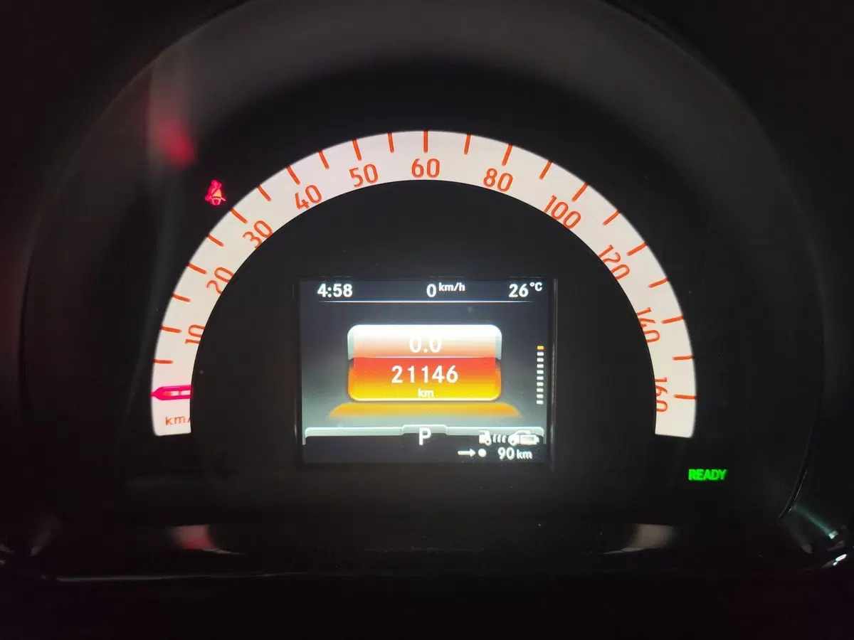 smart Fortwo Cabrio usata a Milano (12)