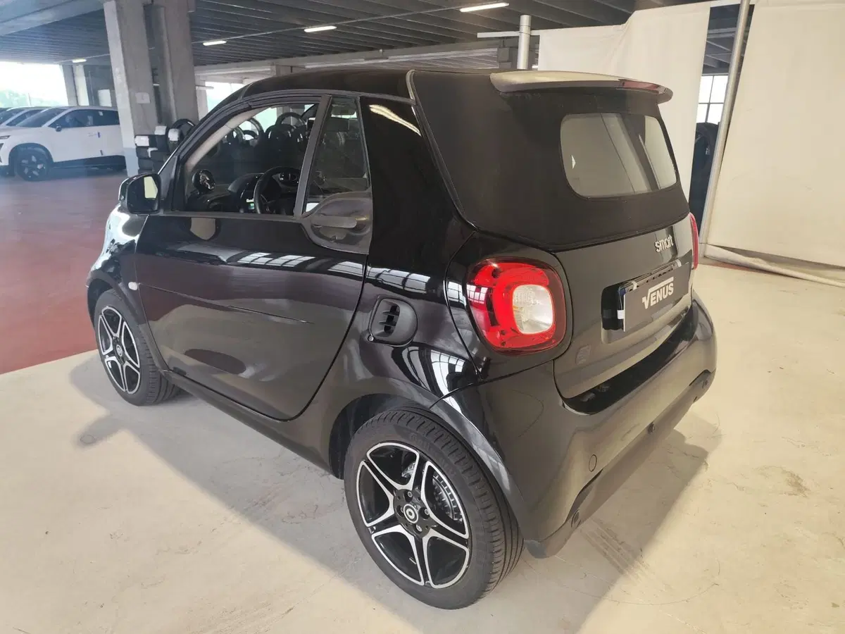 smart Fortwo Cabrio usata a Milano (4)
