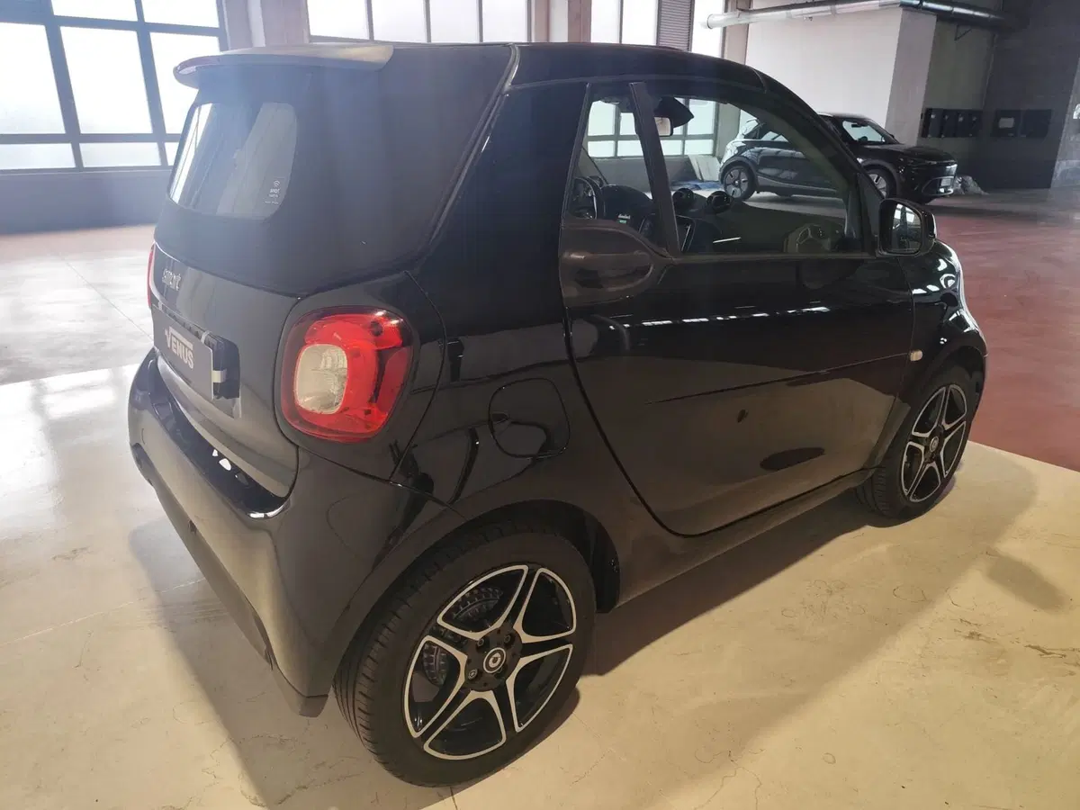 smart Fortwo Cabrio usata a Milano (6)