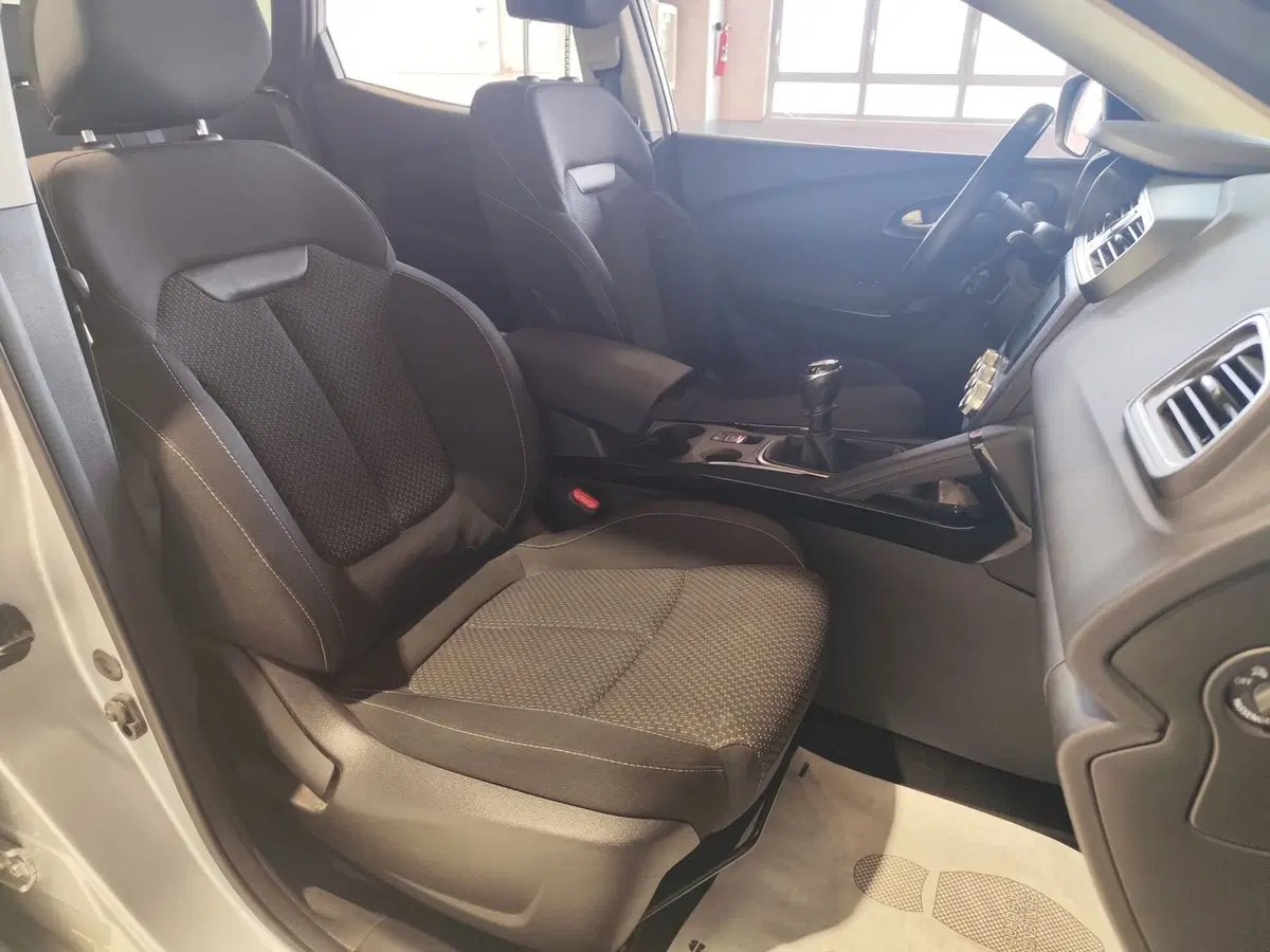 Renault Kadjar usata a Milano (17)