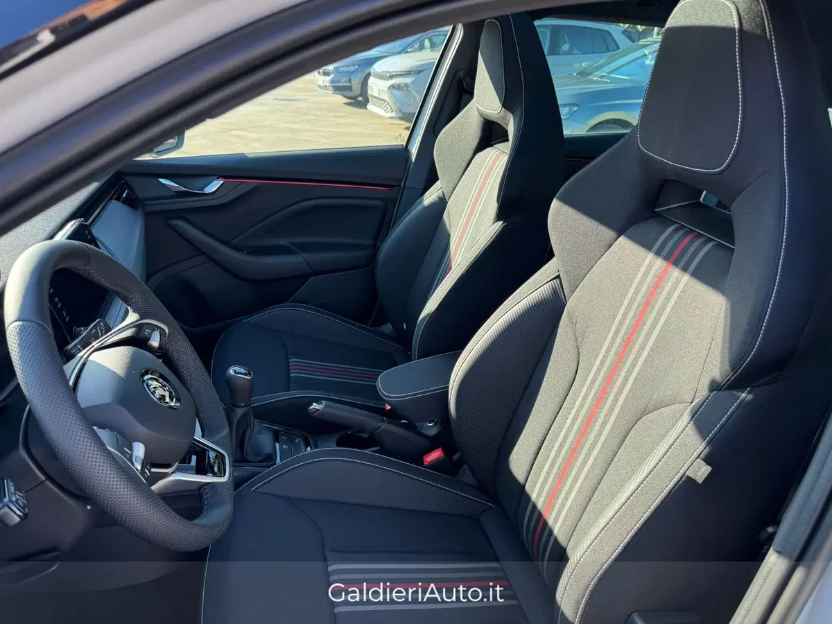 Skoda Kamiq nuova a Salerno (20)