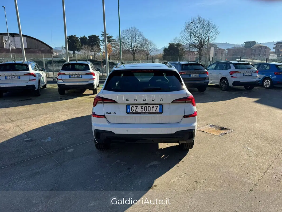 Skoda Kamiq nuova a Salerno (5)